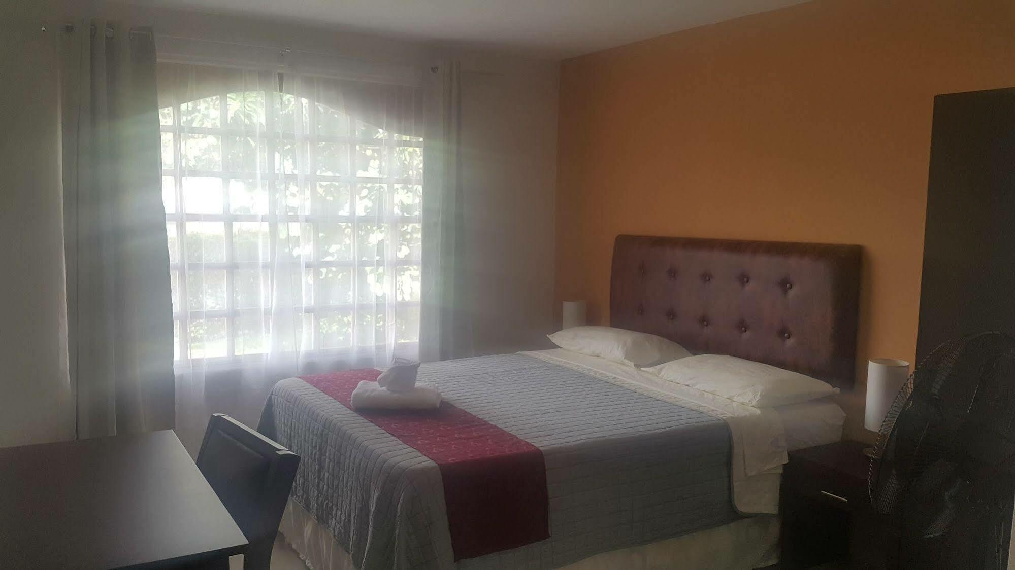 Portal Colonial Hotel 3*